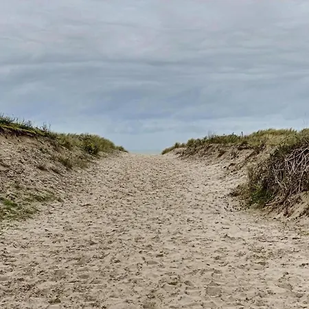 Lägenhet In Near The Beach, Cleaning Included